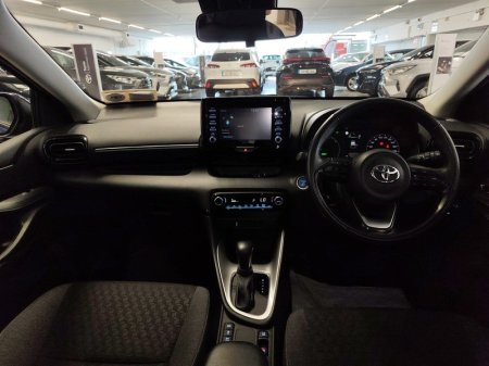 2023 Toyota Yaris - photo 8