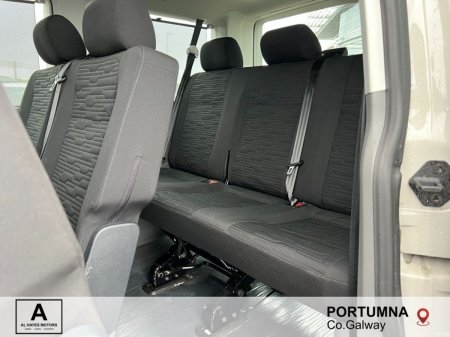 2023 Volkswagen Shuttle - photo 8