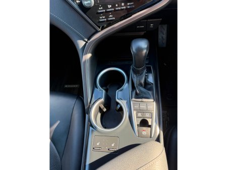 2019 Toyota Camry - photo 18