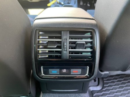 2018 Volkswagen Passat - photo 13
