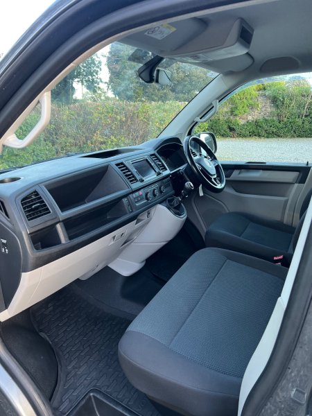 2019 Volkswagen Transporter - photo 27