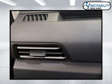 2025 Volkswagen Caddy Maxi Life - photo 16