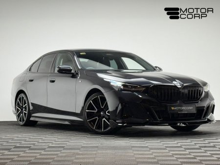 2024 BMW 5-Series 530E M SPORT