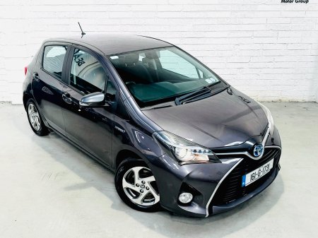 2016 Toyota Yaris - photo 2