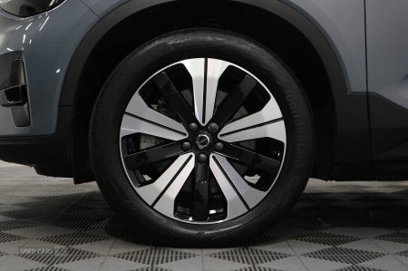 2023 Volvo XC40 - photo 8