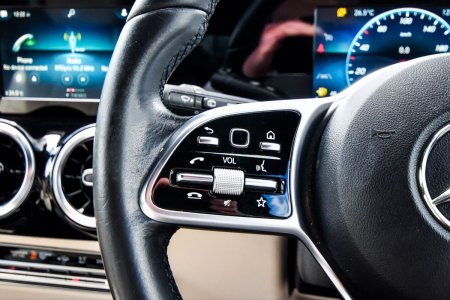 2021 Mercedes-Benz GLA - photo 22