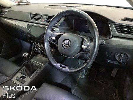 2023 Skoda Superb - photo 8