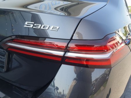 2026 BMW 5-Series - photo 20