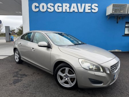 2012 Volvo S60 1.6 Drive SE LUX 115BHP 4DR * FULL LEATHER / BLUETOOTH *