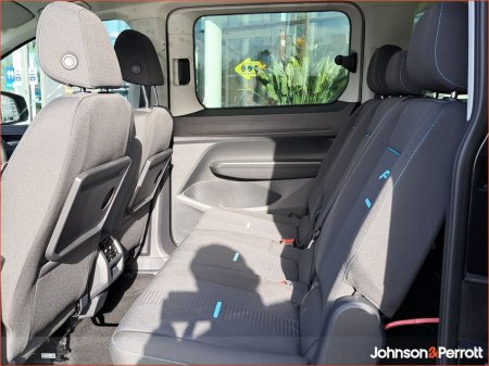 2027 Ford Tourneo Connect - photo 5