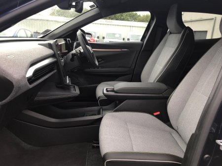 2026 Renault Megane - photo 2