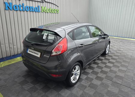 2016 Ford Fiesta - photo 3