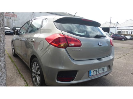 2017 Kia Ceed - photo 4