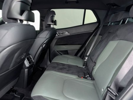 2025 Kia Sportage - photo 4