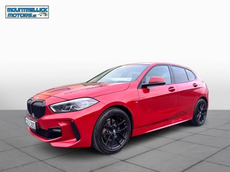 2022 BMW 1-Series - photo 2