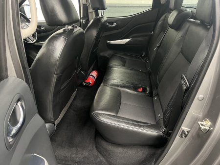 2021 Nissan Navara - photo 12