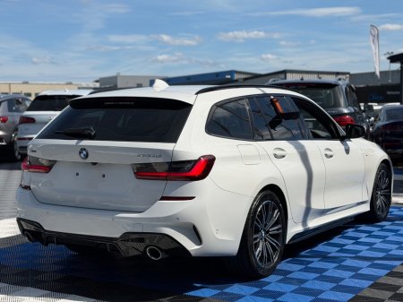 2022 BMW 3-Series - photo 7