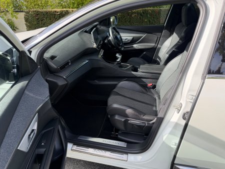 2018 Peugeot 3008 - photo 8
