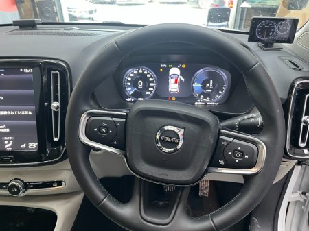 2022 Volvo XC40 - photo 10