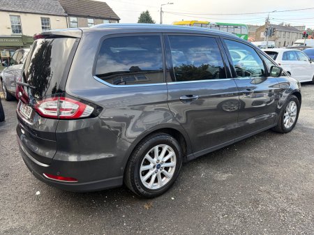 2017 Ford Galaxy - photo 17