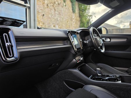 2020 Volvo XC40 - photo 17