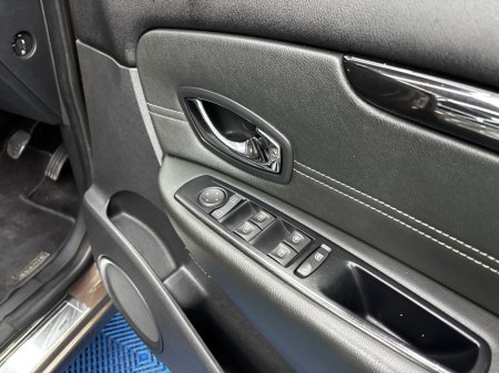 2014 Renault Scenic - photo 11