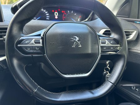 2017 Peugeot 3008 - photo 12