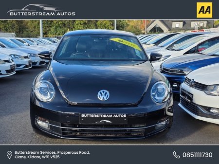 2012 Volkswagen Beetle - photo 2