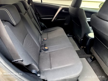2018 Toyota RAV4 - photo 18