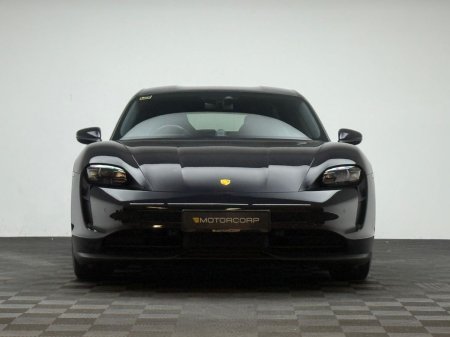 2023 Porsche Taycan - photo 2