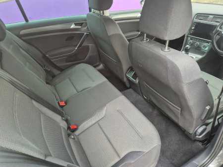 2020 Volkswagen Golf - photo 11