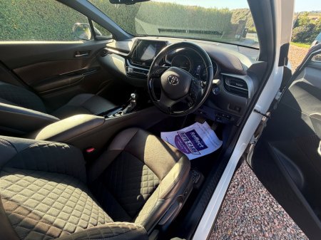 2017 Toyota C-HR - photo 12