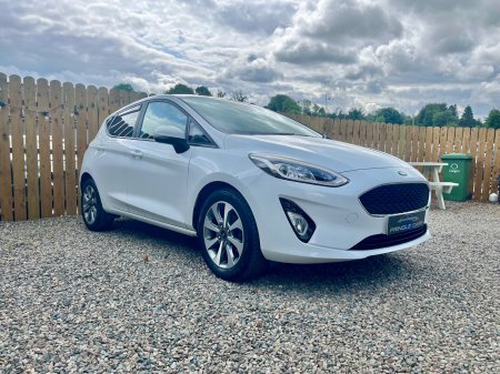 2020 Ford Fiesta - photo 2