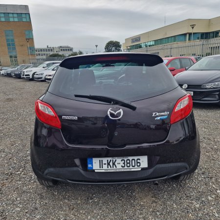 2011 Mazda Demio - photo 4