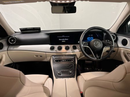 2021 Mercedes-Benz E-Class - photo 2