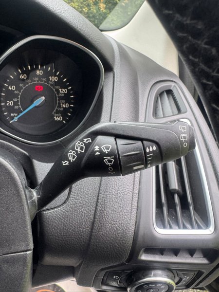 2016 Ford Focus - photo 19