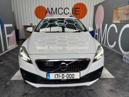 2017 Volvo V40 - photo 2