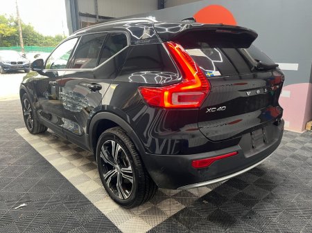 2022 Volvo XC40 - photo 5