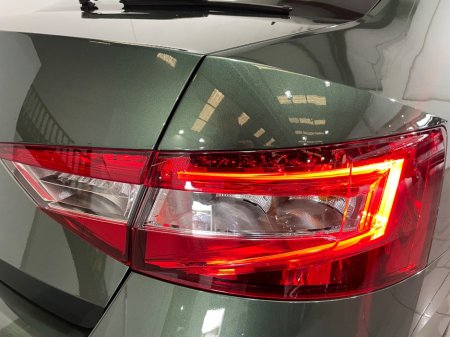 2021 Skoda Superb - photo 9