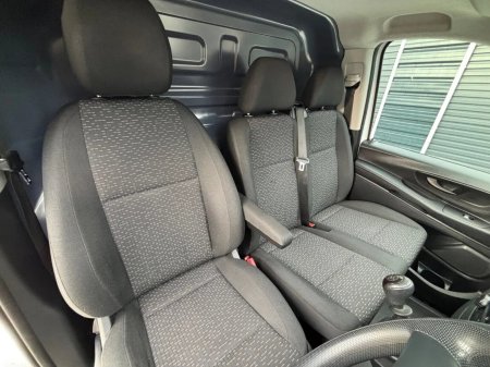 2023 Mercedes-Benz Vito - photo 23