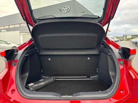 2024 Toyota C-HR - photo 10