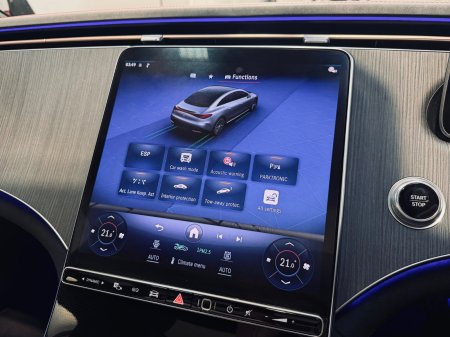 2024 Mercedes-Benz EQE - photo 19