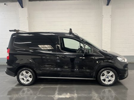 2021 Ford Transit Courier