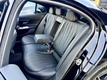 2025 Mercedes-Benz E 300 - photo 19