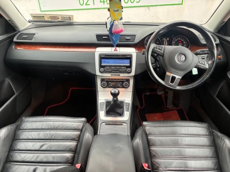 2010 Volkswagen Passat - photo 13