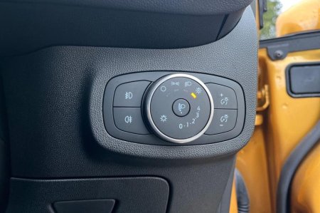 2018 Ford Fiesta - photo 25