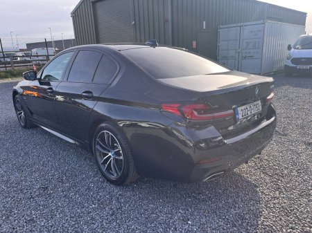 2022 BMW 5-Series - photo 8