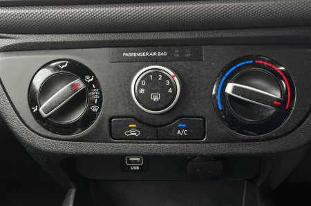 2022 Hyundai i10 - photo 27