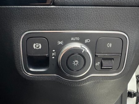 2021 Mercedes-Benz EQA - photo 14