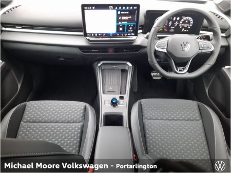 2026 Volkswagen T-Roc - photo 2